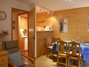 Appartement cosy 3 pièces, 6 pers, Méribel - Balcon Sud, parking, proche pistes et commerces - FR-1-180-151