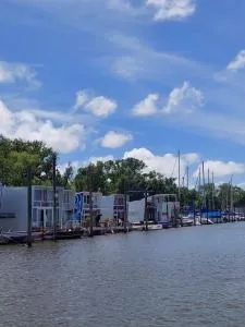 Paraiso Flotante - Victoria