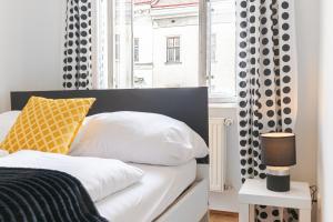 Typical 2BR Viennese Apartment Wiener Stadthalle