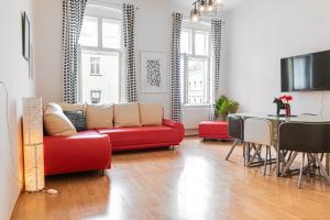 Typical 2BR Viennese Apartment Wiener Stadthalle