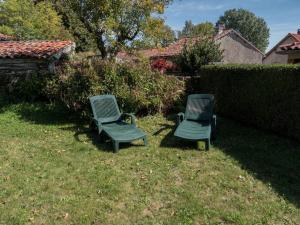 Maisons de vacances Gite communal Le Vintrou 1 : photos des chambres