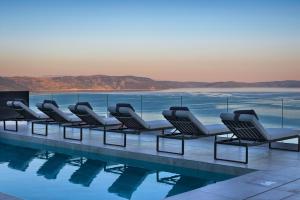 Villa Ultima with sea view, private pool, jacuzzi, gym and sauna