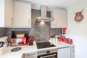 MacLeary Apartment