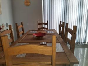 Huge Garden House for Contractors and Families