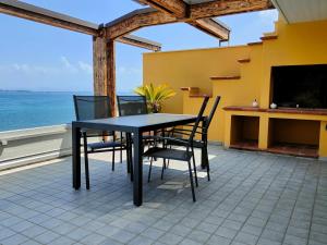 TRA CIELO E LAGO - Gerale H&B (CIR017067-CIM-00420)