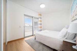 Lagos new 2 bedroom Apartment built 2020