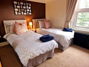 The Nook Cosby Village