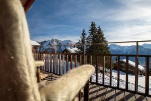 ANNA ISABELLE PENTHOUSE