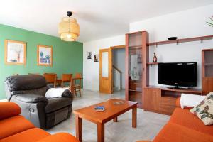 Dúplex Tejar C con Piscina Familias