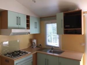 Campings Camping Le Douzou : photos des chambres