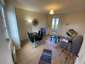 Appartements La cle de FA - Fibre Wifi - Parking - Calme et tranquilite : photos des chambres