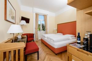 Comfort Double Room with Balcony room in Hotel Herzoghof