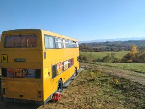 Campings Le YESLOWBUS en fete : photos des chambres