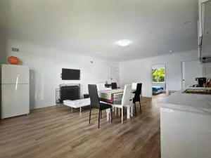 MARINE HOUSE 2 bedroom house