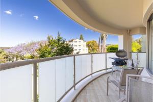 Bay Break, 1 25 Voyager Cl - 50 metres to the waters edge, lift and air conditioning