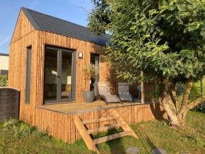 Maisons de vacances Tiny house with 2 electric bikes near sea river, Taden : photos des chambres