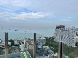 The Base Central Pattaya Thai