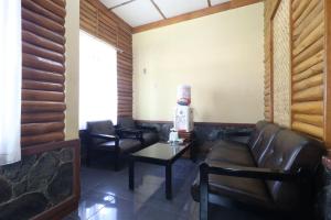 Kampung Pago Resort Hotel