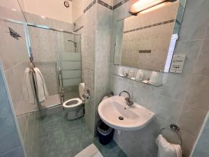 Hotels Hotel Tiquetonne : photos des chambres