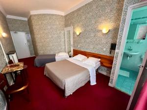 Hotels Hotel Tiquetonne : photos des chambres