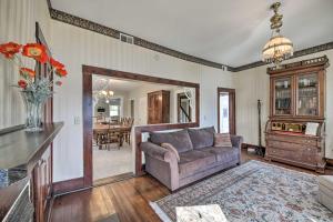 1872 Bethlehem Home with View of Ohio River!