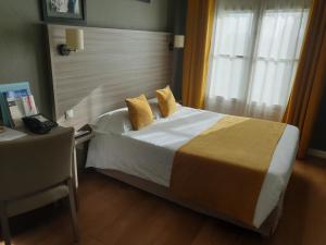 Hotels Hotel Henri IV : photos des chambres