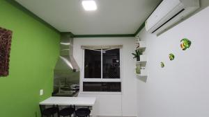 Apartamento Resort Palmeiras 2 com 03 Quartos Ubatuba