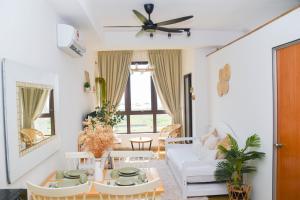 Seabreeze Seaview Super Cosy Stay Bali Residence