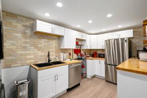 East Nashville Nook Best of Both Worlds