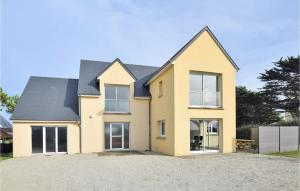 Lovely Home In Saint-Germain-Sur-Ay