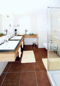 Deluxe Double Room  room in Hotel Hellers Twenty Four II -24h-Check-In-