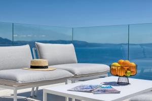 Villa Ateneum with sea view, jacuzzi and infinity pool