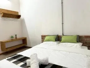 Ipoh Family Homestay Masjid Muhammadiah Evicharger SY16 - Kampong Chepor