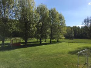 Campings Camping Le Douzou : photos des chambres