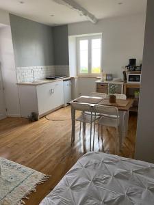 Appartements Studio dans ferme en renovation : photos des chambres