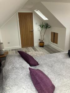 Surfers Lodge - Rest Bay, Porthcawl