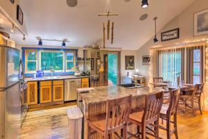 Tranquil Abode with Garden, Sauna and Cold Plunge