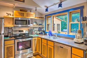 Tranquil Abode with Garden, Sauna and Cold Plunge