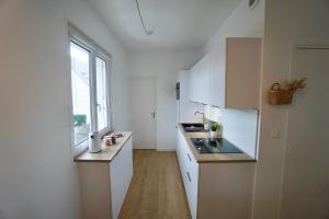 Appartements Le Bellevue *A 2 pas de la mer * Hyper centre* : photos des chambres