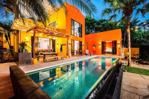 A Tamarindo Sunset