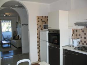 Apartment in Fazana with sea views, balcony, air conditioning, WiFi 227-1