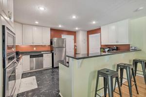 Charming Central Home Near Golfing and Hiking