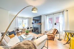 South Bend Home Less Than 1 Mi to Notre Dame! - Orchard Heights Addition