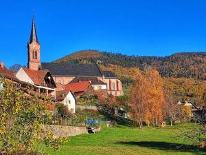 Maisons de vacances Gite a la Source : Maison 3 Chambres