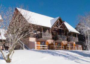 SUPER BESSE Appartement LE GÎTE BESSARD 6 couchages Le Bois de la Reine