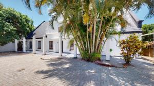 Seas the day Scottburgh by Top Destinations Rentals