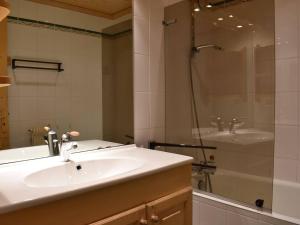 Apt 2 pièces pour 4 pers, à 150m des pistes, Méribel - FR-1-180-68