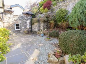 Courtyard Cottage