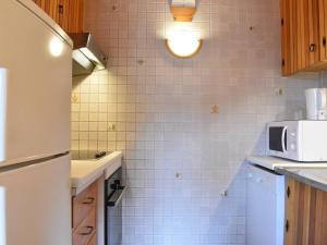 Studio Divisible 4 Pers. Près Pistes et Commerces à Méribel - FR-1-180-72