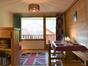 Studio pour 4 à Méribel, près des pistes, balcon, casier à ski, animaux non acceptés - FR-1-180-6